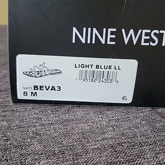 Sandals, - Picture 4 of 4